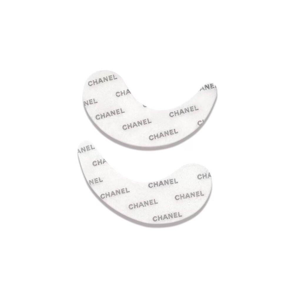 CHANEL LE LIFT FLASH EYE Smooths – Firms – Tightening Effect